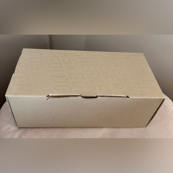 Authentic Golden Goose Superstar Leather & Suede Sneaker - Picture 11 of 13